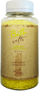 Badesalz mit ätherischem Badesalz mit ätherischem zitronenöl